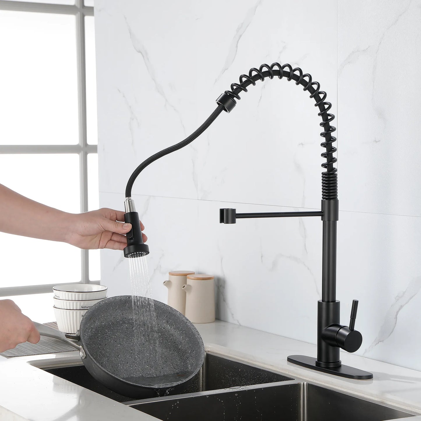 Solid Brass Spring Kitchen Faucet | Single Handle Pull Down Tap | Lumu UK