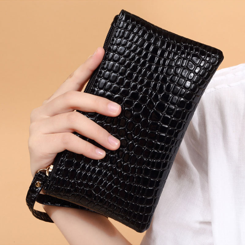 Women's Crocodile Pattern Wallet | PU Leather Bifold Card Holder Purse | Lumu UK